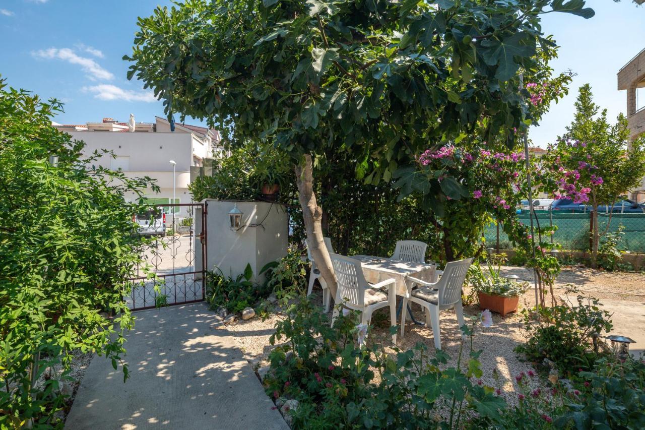 Apartments Near Beach Babic Split Exteriör bild