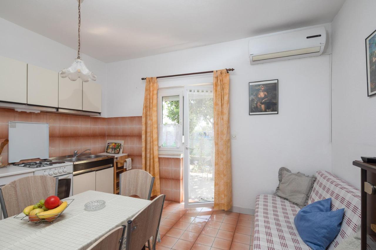Apartments Near Beach Babic Split Exteriör bild