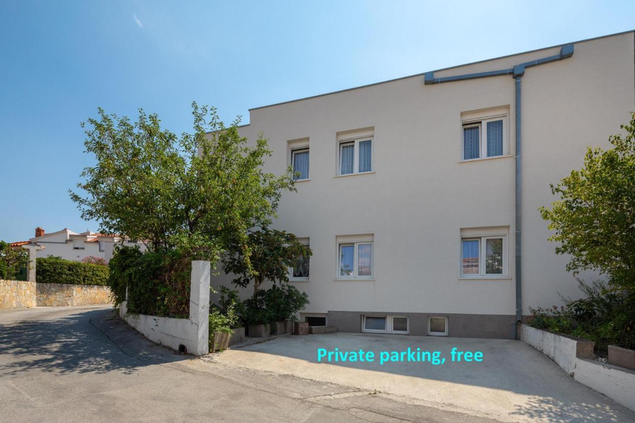 Apartments Near Beach Babic Split Exteriör bild